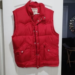 MEN'S TRUE RELIGION DOWN VEST